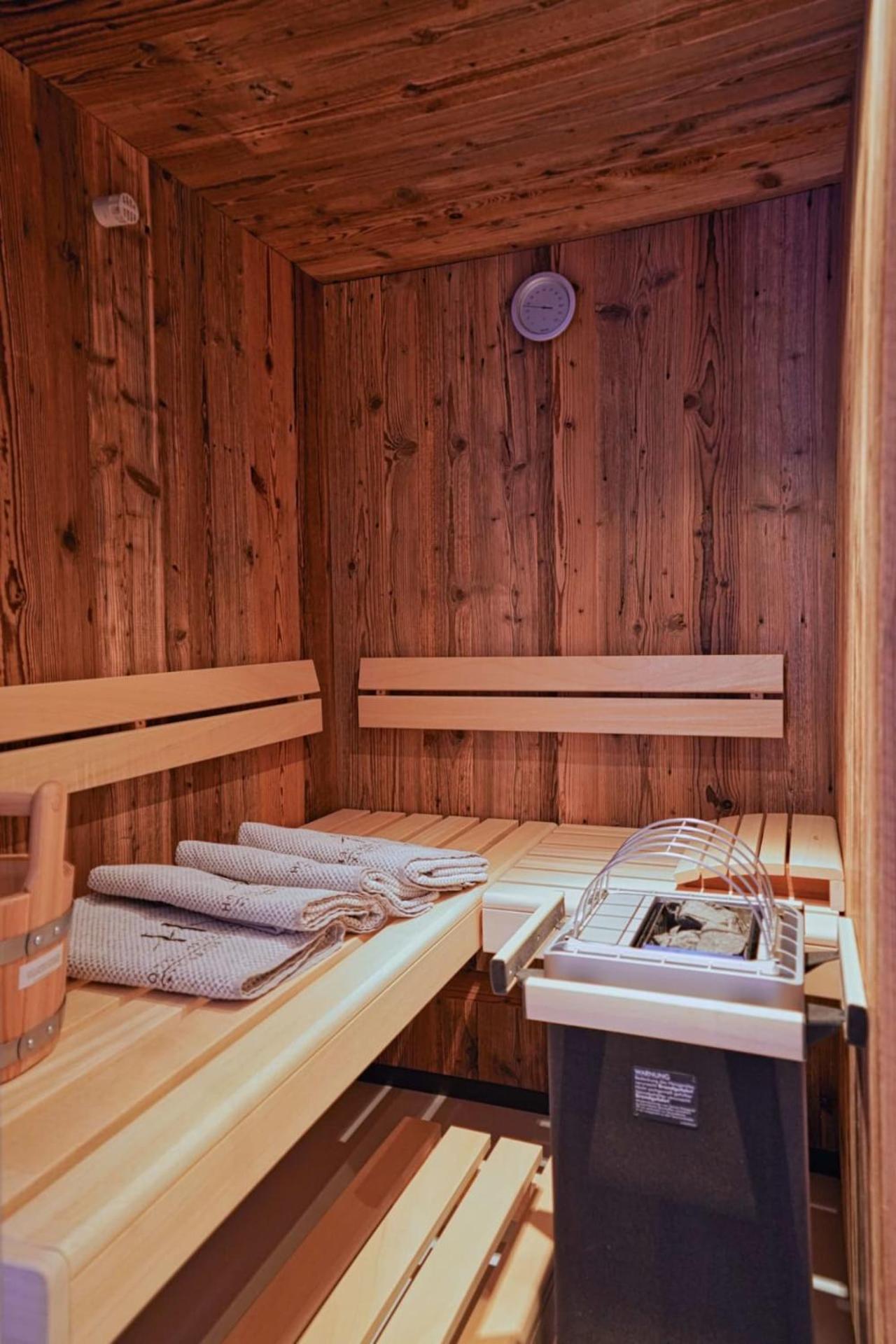 Hotel & Appartements Heigenhauser ไวดริง ภายนอก รูปภาพ