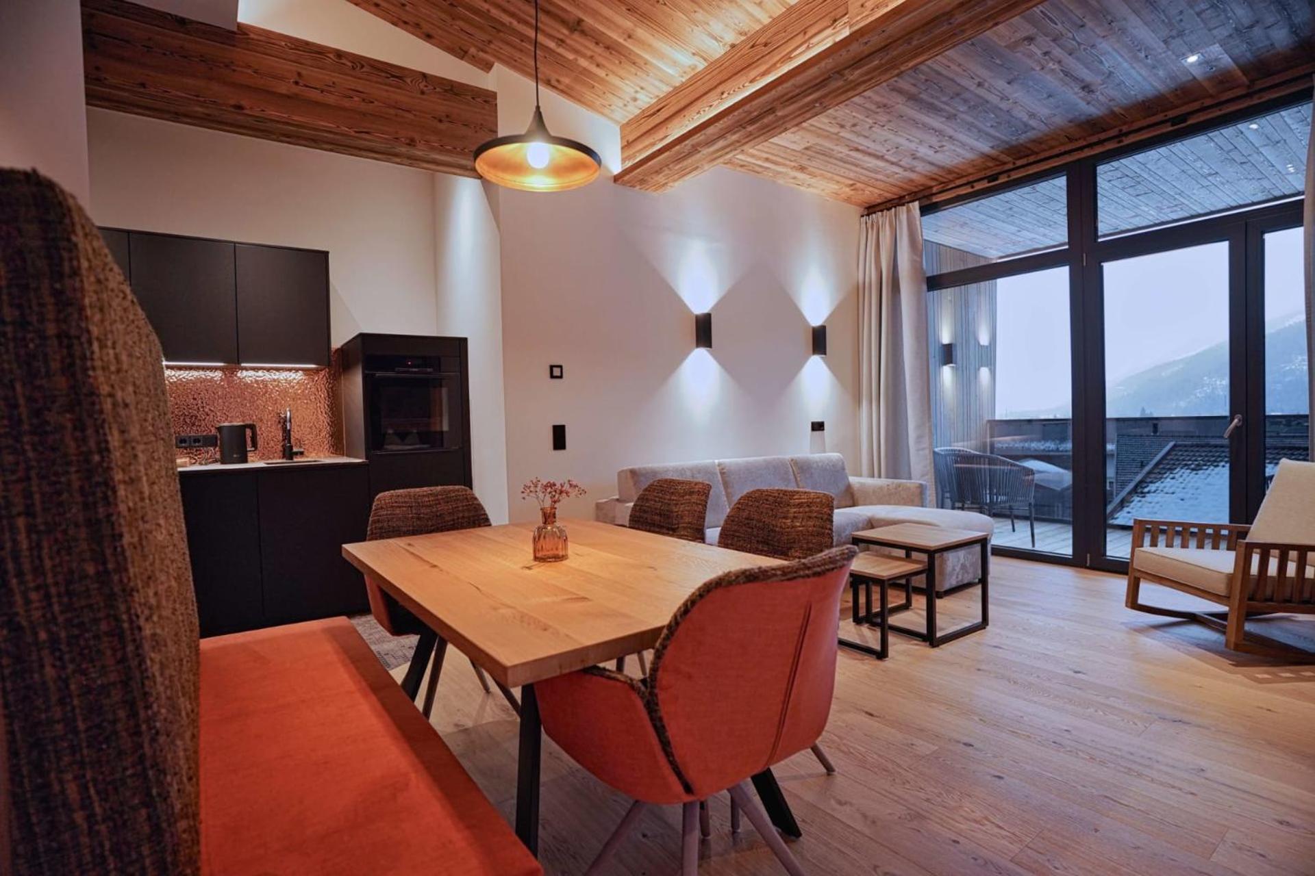 Hotel & Appartements Heigenhauser ไวดริง ภายนอก รูปภาพ